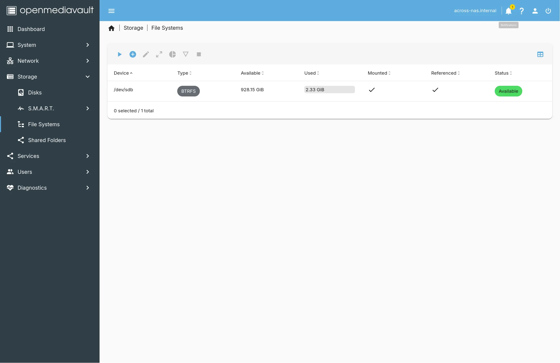OMV FS configured with BTRFS and displaying 1TB of usable storage